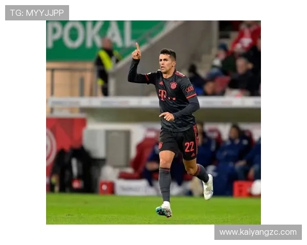 特伦特·亚历山大-阿诺德对比坎塞洛:组织型边卫路径对比 特伦特·亚历山大-阿诺德对比坎塞洛:组织型边卫路径对比