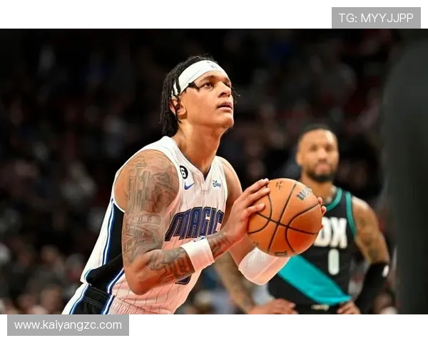 沃克·凯斯勒抢断效率领先队友，防守轮转换防显著提升球队防线稳定性